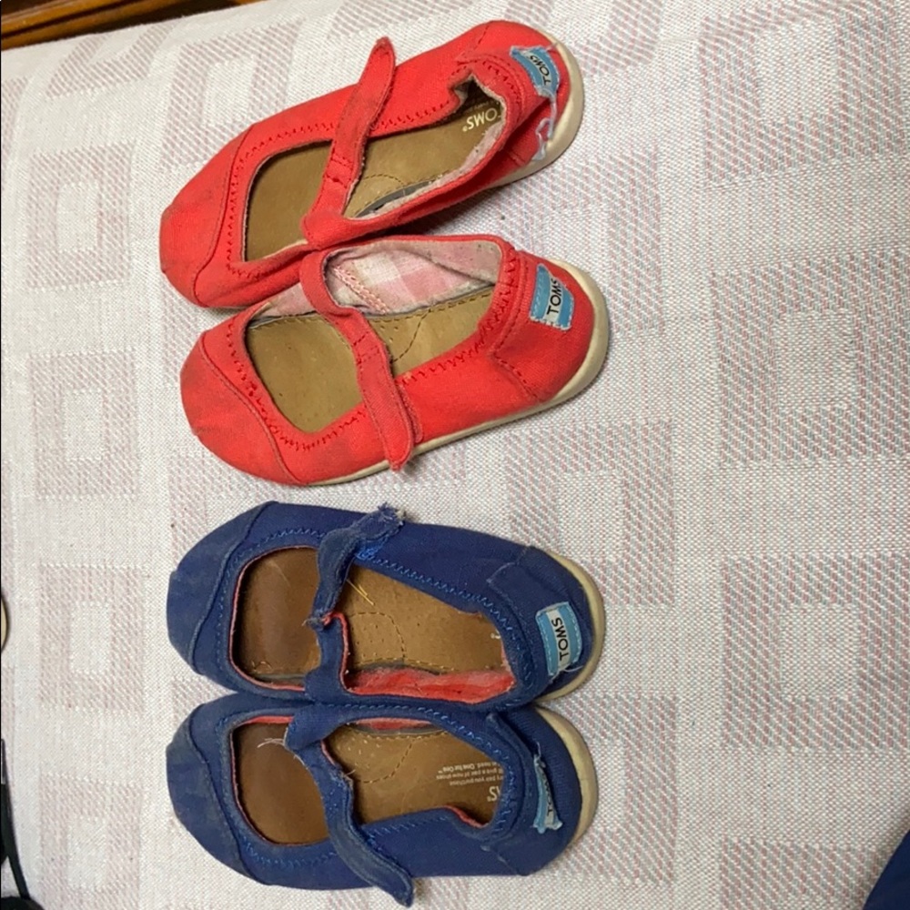 Bundle of 2 pair of Mary Jane Toms.